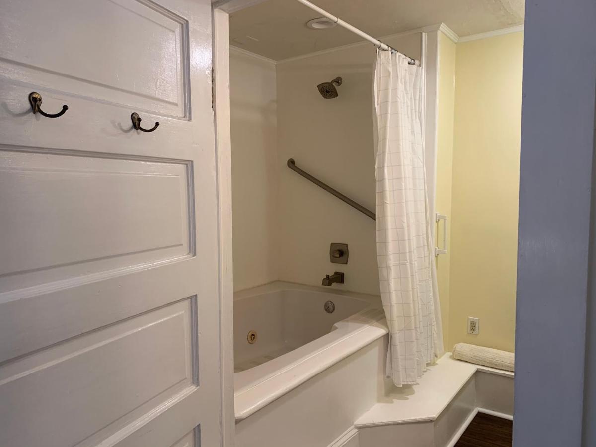 Chesnut Cottage Inn Bed & Breakfast Columbia Extérieur photo
